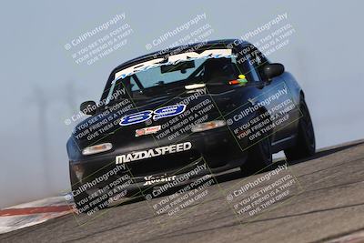 media/Oct-26-2025-CalClub SCCA (Sun) [[8ce1e69566]]/Group 5/Grapevine/